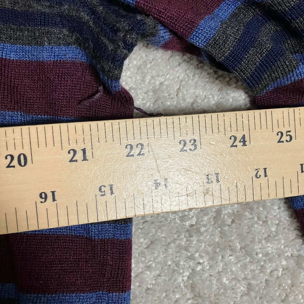 VTG Gap V-Neck Sweater Mens L Gray Blue Maroon Striped Italian Merino Wool 90s - Picture 9 of 14